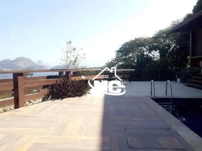 Casa com 3 Quartos à venda, 850m² no São Francisco, Niterói