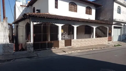 Casa com 8 Quartos à venda, 290m² no Alto Lage, Cariacica