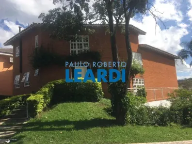 Casa de Condomínio com 3 Quartos à venda, 380m² no Alphaville, Santana de Parnaíba