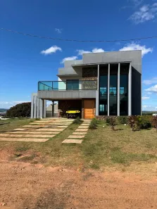 Casa com 4 Quartos à venda, 380m² no Terras de Santa Cristina XIII Setor Marina, Paranapanema