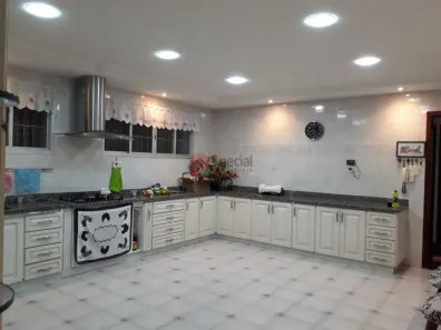 Sobrado com 3 Quartos à venda, 170m² no Vila Darli, São Paulo