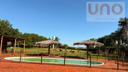 Fazenda/Sítio com 4 Quartos à venda, 300m² no Área Rural de Campo Grande, Campo Grande
