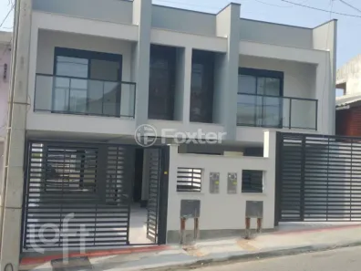 Casa com 3 Quartos à venda, 179m² no Barreiros, São José