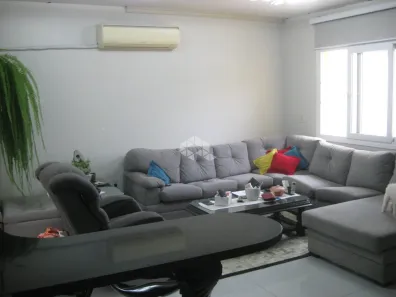 Casa com 3 Quartos à venda, 268m² no Vila Nova, Porto Alegre