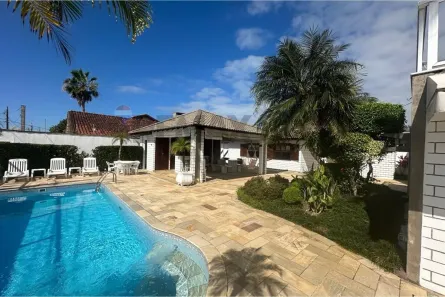 Casa com 5 Quartos à venda, 365m² no Parque Turistico, Peruíbe