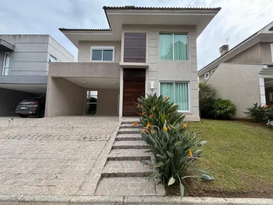 Casa com 3 Quartos à venda, 240m² no Santa Felicidade, Curitiba