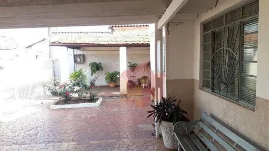 Casa com 3 Quartos à venda, 202m² no Cariobinha, Americana