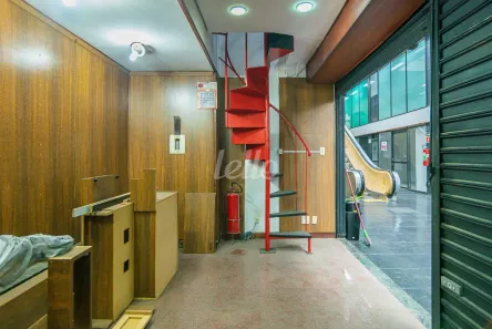 Ponto Comercial para alugar, 21m² no Sé, São Paulo