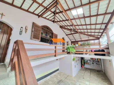 Casa com 3 Quartos à venda, 210m² no Renascença, Belo Horizonte