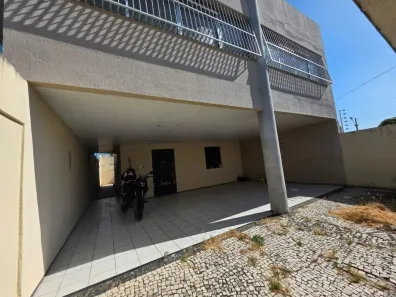 Casa com 3 Quartos à venda, 225m² no Cidade dos Funcionários, Fortaleza