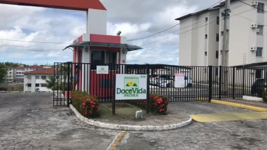 Apartamento com 2 Quartos para alugar, 46m² no Madre Paulina, São Cristóvão