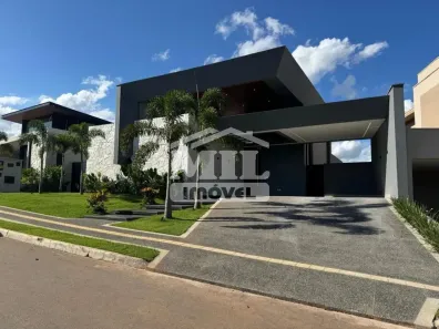 Casa de Condomínio com 3 Quartos à venda, 290m² no Residencial Goiânia Golfe Clube, Goiânia