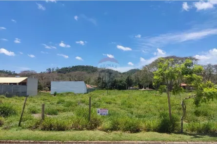 Lote/Terreno à venda, 624m² no Valadares, Juiz de Fora