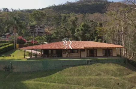 Casa com 4 Quartos à venda, 2123m² no Pedro do Rio, Petrópolis