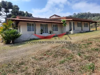 Fazenda/Sítio com 4 Quartos à venda, 250m² no , Caeté