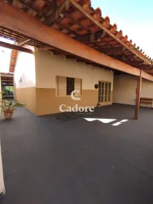 Casa com 3 Quartos à venda, 120m² no Jardim Europa, Uberlândia