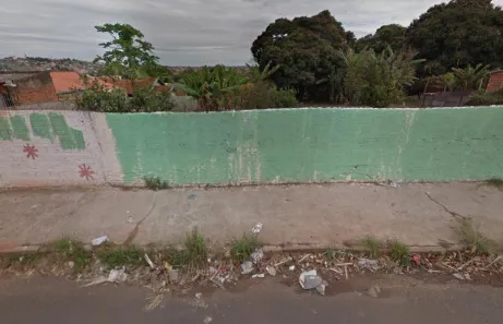 Lote/Terreno à venda, 484m² no Alto Cafezal, Marília