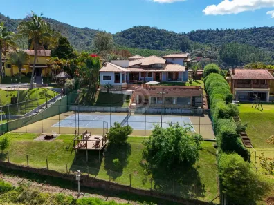 Casa de Condomínio com 4 Quartos à venda, 475m² no Capela do Barreiro, Itatiba
