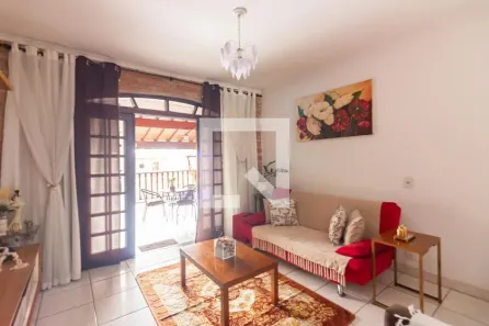 Casa com 4 Quartos à venda, 232m² no Santo Antônio, Osasco