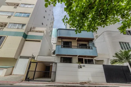 Apartamento com 2 Quartos à venda, 77m² no Centro, Balneário Camboriú