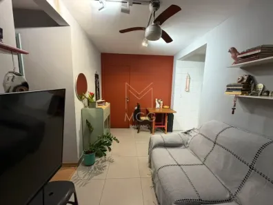 Apartamento com 2 Quartos à venda, 51m² no Vila Filipin, Londrina