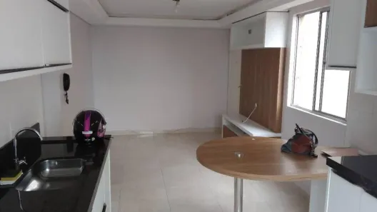 Apartamento com 2 Quartos para alugar, 49m² no Sítio Cercado, Curitiba