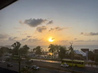 Apartamento com 3 Quartos para alugar, 185m² no Ponta D'Areia, São Luís