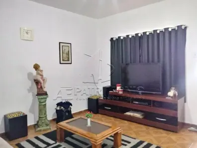 Casa com 2 Quartos à venda, 178m² no Parque das Laranjeiras, Sorocaba