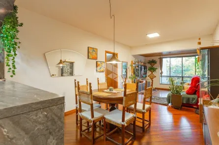 Apartamento com 3 Quartos à venda, 100m² no Azenha, Porto Alegre