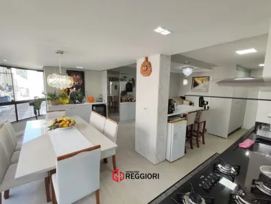 Apartamento com 3 Quartos à venda, 95m² no Centro, Balneário Camboriú