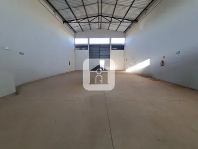 Galpão/Depósito/Armazém para alugar, 352m² no Aclimação, Uberlândia