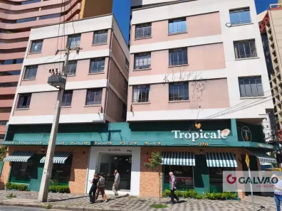 Sala Comercial para alugar, 74m² no Centro, Curitiba