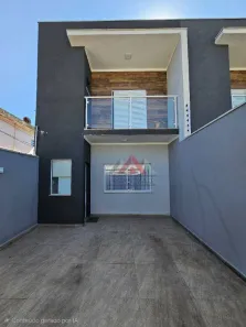 Sobrado com 3 Quartos à venda, 110m² no Jardim Santa Lúcia, Suzano