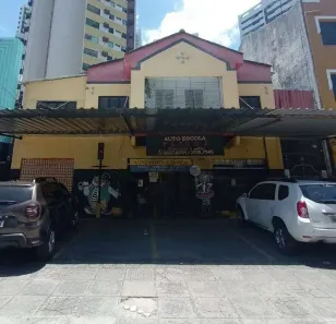 Imóvel Comercial com 6 Quartos para venda ou aluguel, 300m² no Encruzilhada, Recife