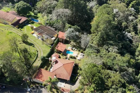 Casa com 4 Quartos à venda, 195m² no Vila Sorocabana, Mairinque