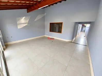 Casa com 2 Quartos para alugar, 150m² no Parque São Jerônimo, Americana