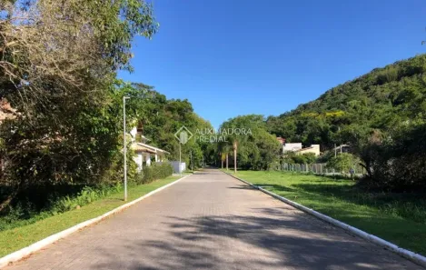Lote/Terreno à venda, 390m² no Rio Tavares, Florianópolis