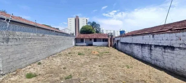 Lote/Terreno à venda, 300m² no Jardim Maria Augusta, Taubaté