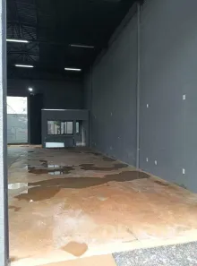 Galpão/Depósito/Armazém à venda, 185m² no Novo Mundo, Uberlândia