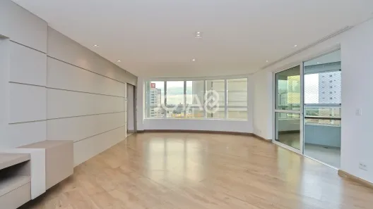 Apartamento com 4 Quartos para alugar, 189m² no Campo Comprido, Curitiba