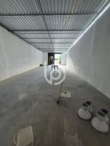 Ponto Comercial para alugar, 250m² no Recreio dos Bandeirantes, Rio de Janeiro