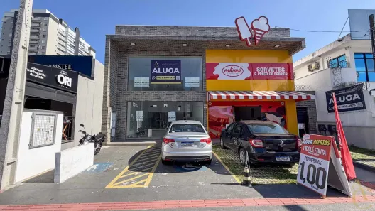 Ponto Comercial para alugar, 164m² no Kobrasol, São José