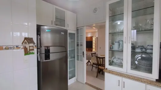 Casa com 4 Quartos à venda, 213m² no Campinas, São José