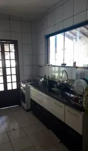 Casa de Condomínio com 4 Quartos à venda, 250m² no Caraguatá, Mairiporã