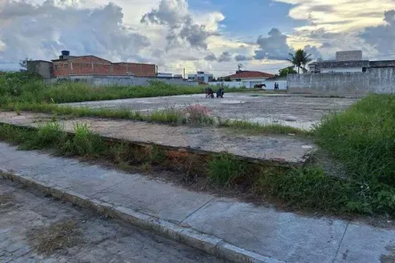 Lote/Terreno à venda, 250m² no Maurício de Nassau, Caruaru