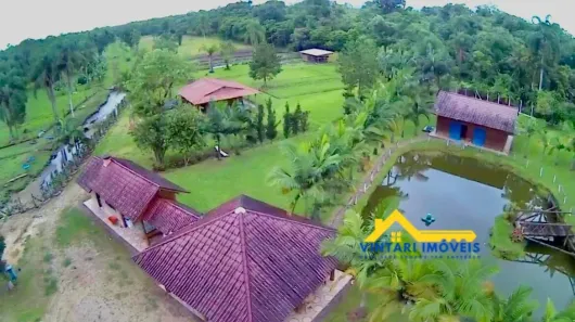 Fazenda/Sítio com 4 Quartos à venda, 850m² no Guaratuba, Guaratuba