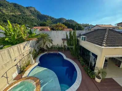 Casa de Condomínio com 4 Quartos à venda, 450m² no Recreio dos Bandeirantes, Rio de Janeiro