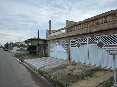 Casa com 4 Quartos à venda, 125m² no Princesa, Praia Grande
