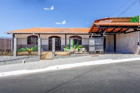 Imóvel Comercial com 3 Quartos à venda, 244m² no Velha Central, Blumenau