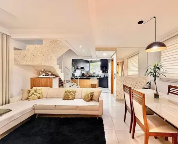 Casa com 3 Quartos à venda, 173m² no Rio Branco, Belo Horizonte